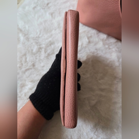 Gucci Dollar Swing Continental Wallet - Picture 4 of 15